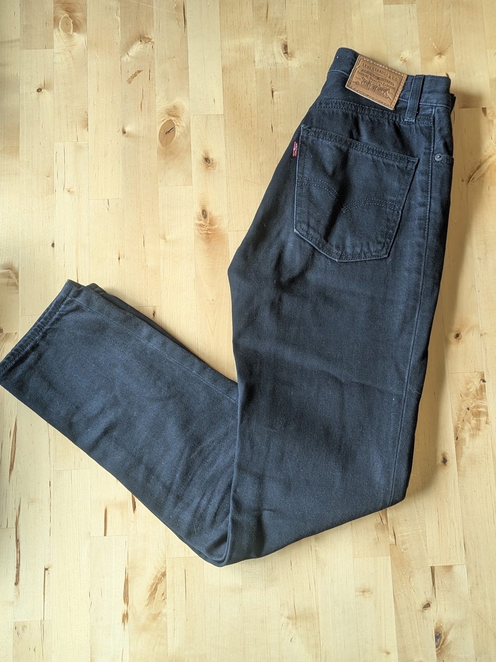 Levi's Women's Black Slim Straight Jeans Size 24 70s High Slim Straight